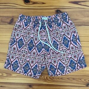 EUC J. Crew Men's size Small Pink Blue Geometric Swim Trunks Shorts 6” inseam